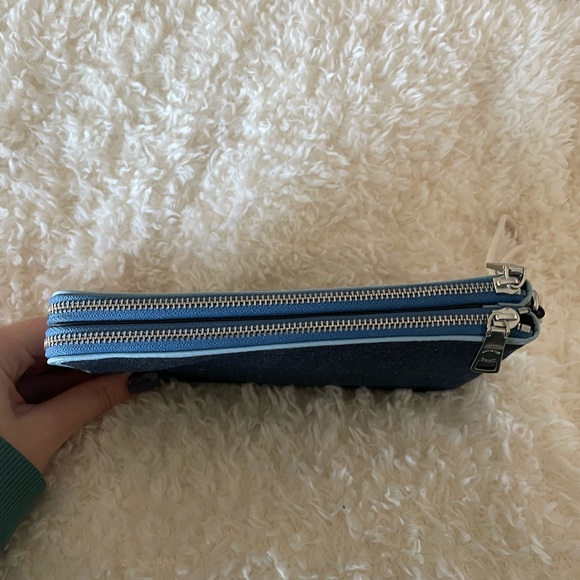 Brand New Coach Denim Wristlet - Picture 3 of 5
